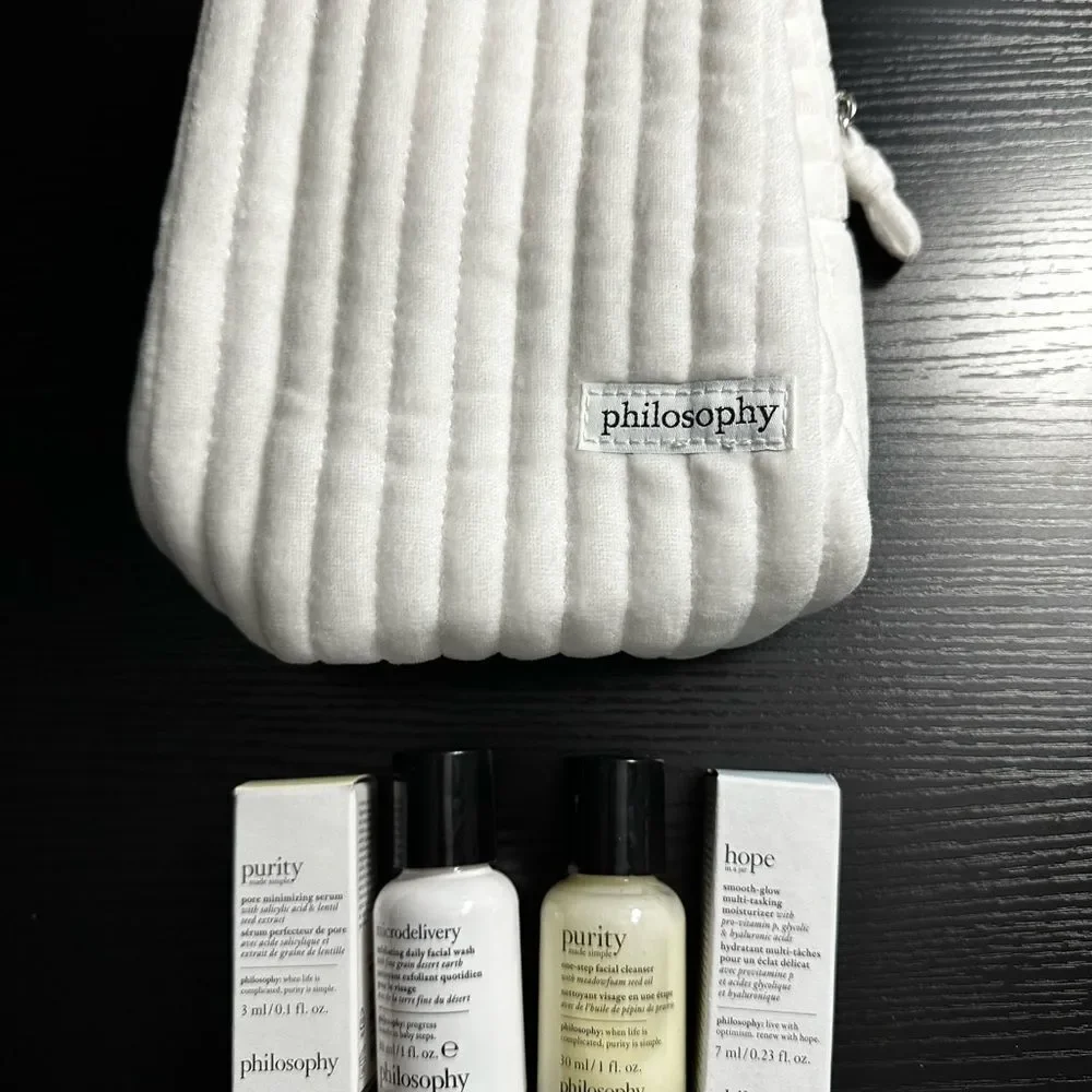 Philosophy 5 Piece Winter Skincare Routine with Quilted White Zipper Pouch